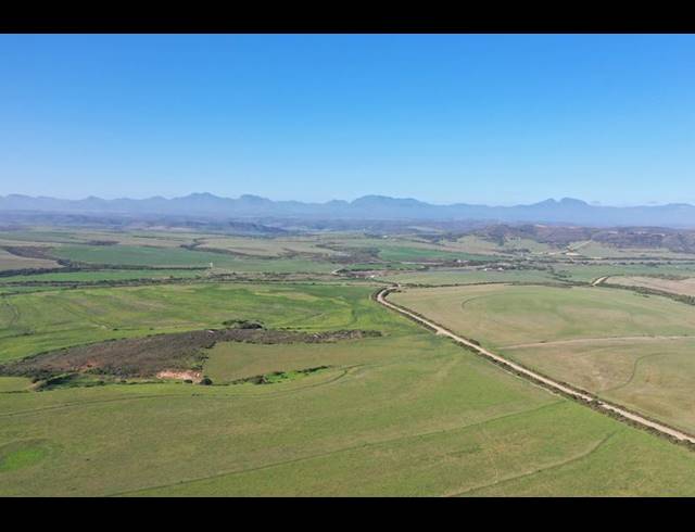 FARM FOR SALE IN MOSSEL BAY RURAL